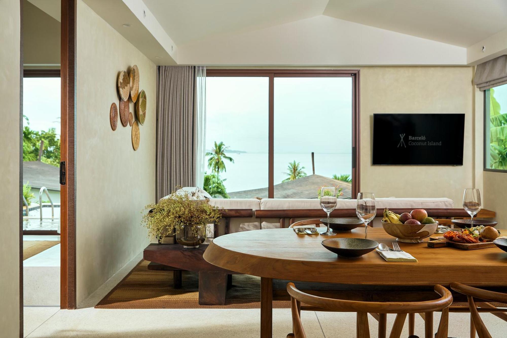 Hotel Barcelo Coconut Island, Phuket Exterior foto A living room at the hotel