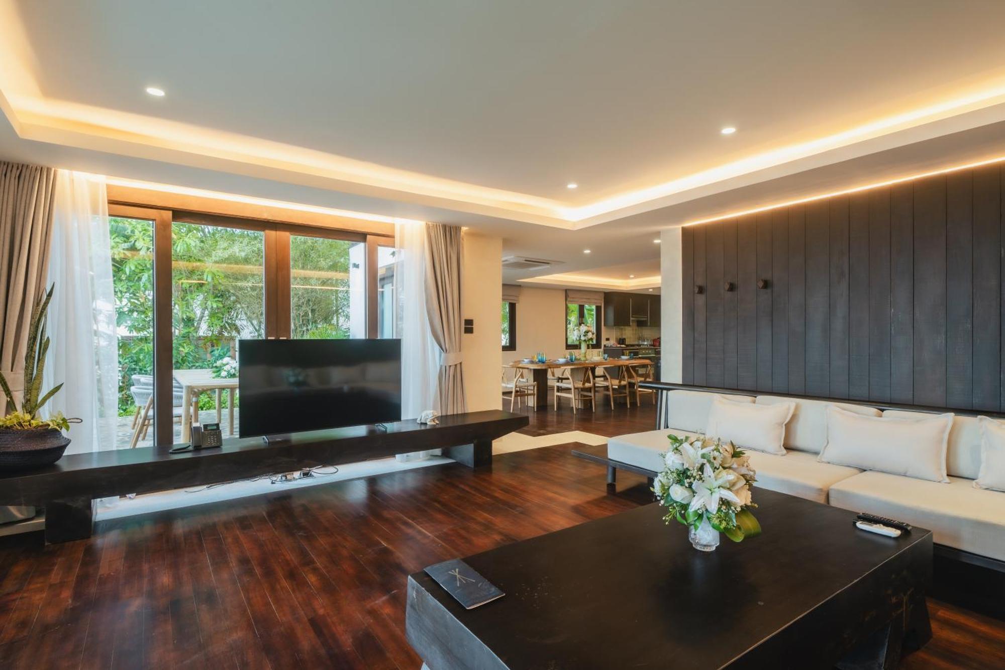 Hotel Barcelo Coconut Island, Phuket Exterior foto Living room