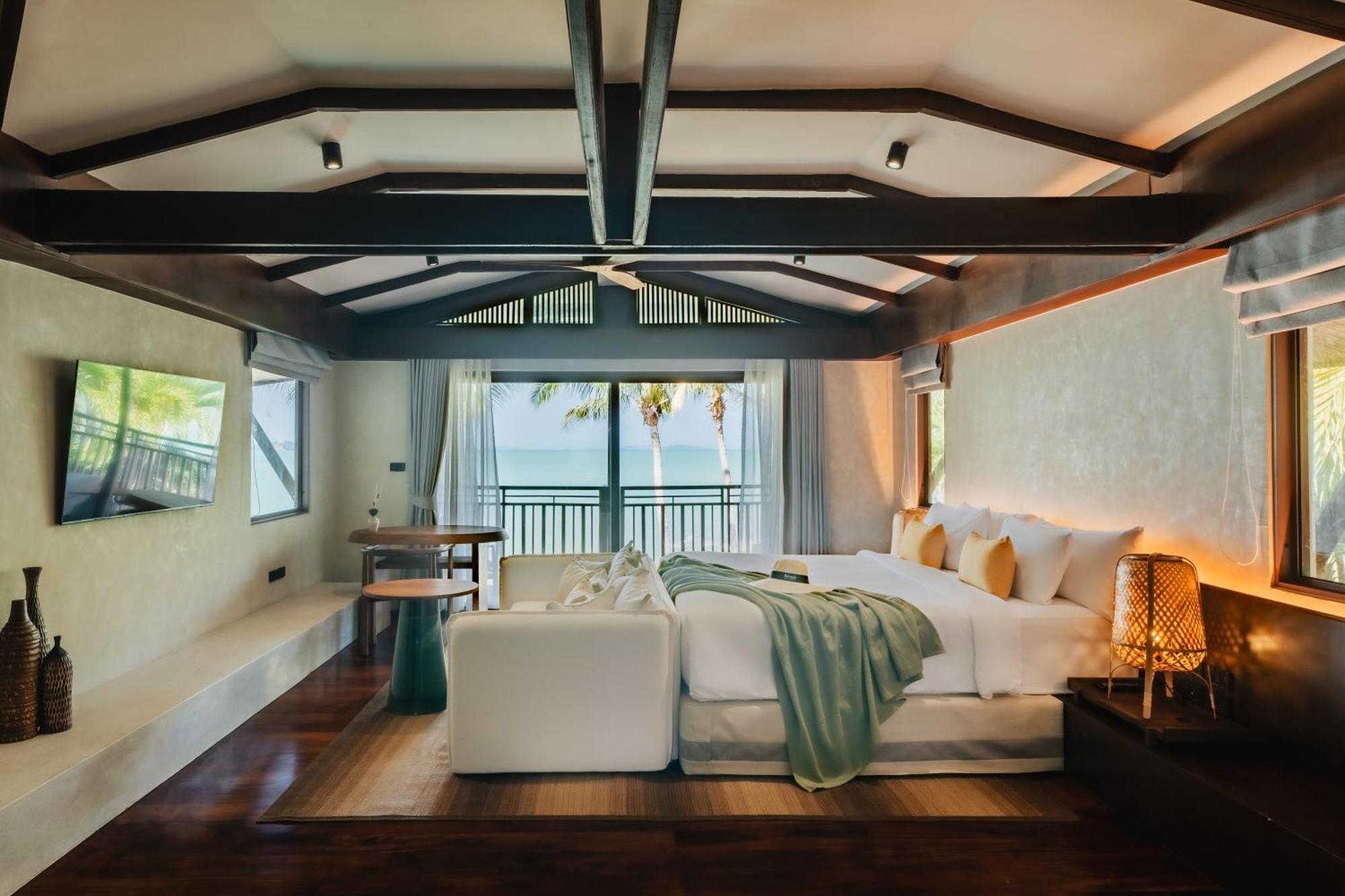Hotel Barcelo Coconut Island, Phuket Exterior foto A bedroom at the resort
