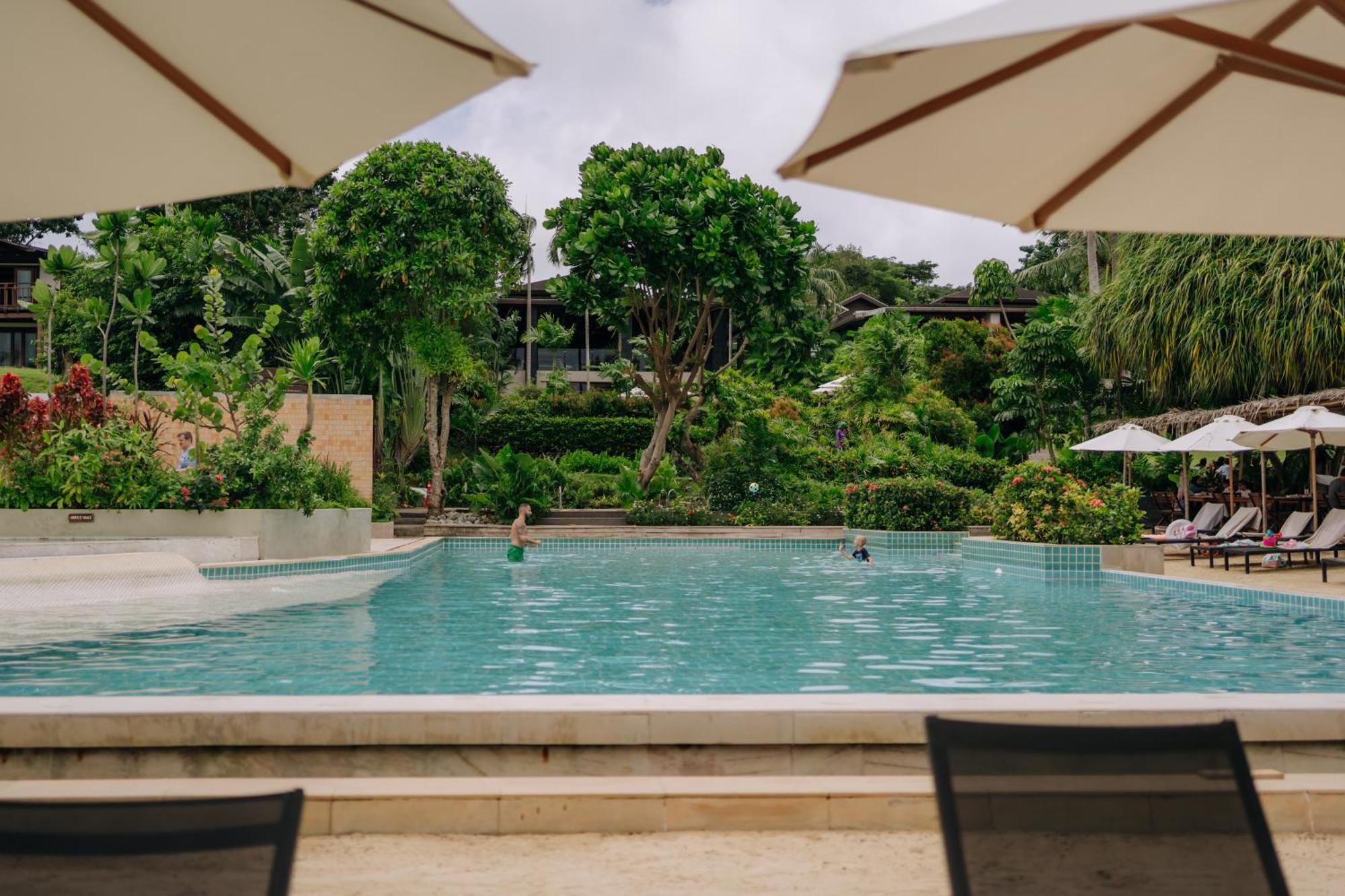 Hotel Barcelo Coconut Island, Phuket Exterior foto